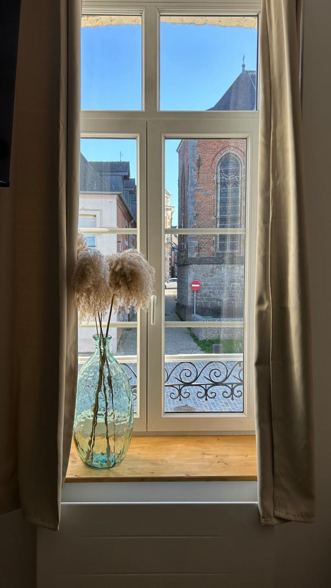 Le Relais Napoleon Bed & Breakfast Avesnes-sur-Helpe Dış mekan fotoğraf